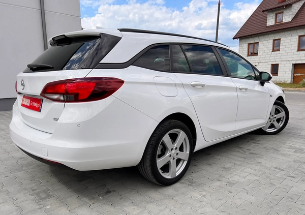 Opel Astra cena 39900 przebieg: 179000, rok produkcji 2017 z Sława małe 781